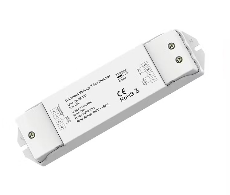 [SCO.072.112] CHROMA | Controlador Atenuador Triac→PWM para Tiras LED Bajo Voltaje 12-48V | 40-220 Vac (Señal Triac) 1x15A (Salida PWM) – Carcasa Plástica
